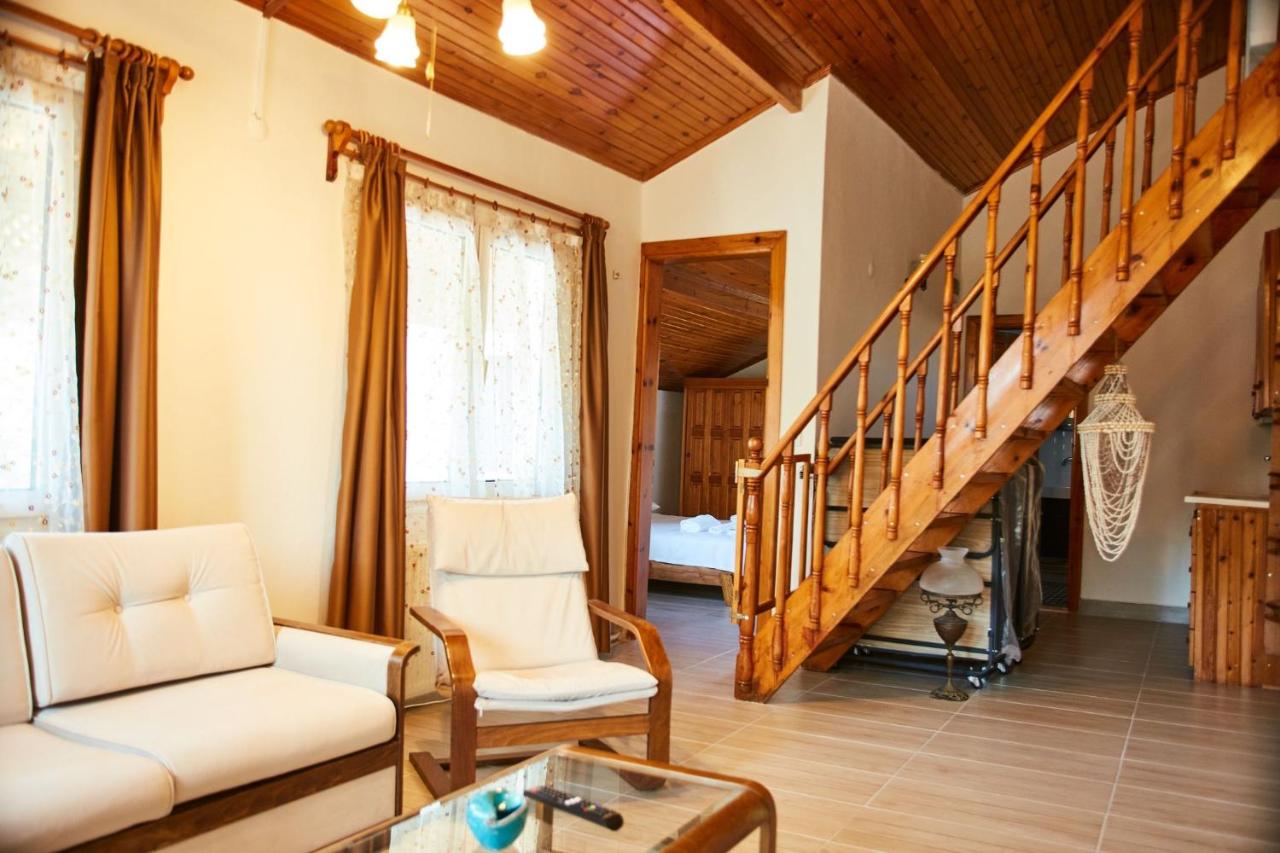 B&B Foça - İlçayto Suites - Bed and Breakfast Foça