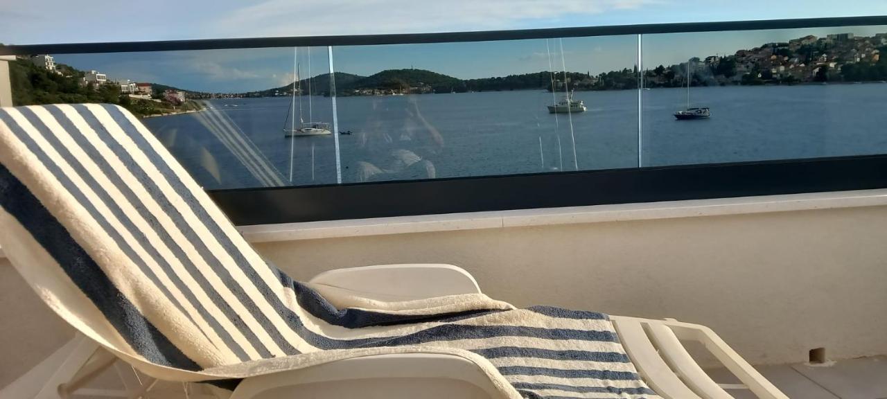 Apartmani BRACO Beach House - B&B Podglavica