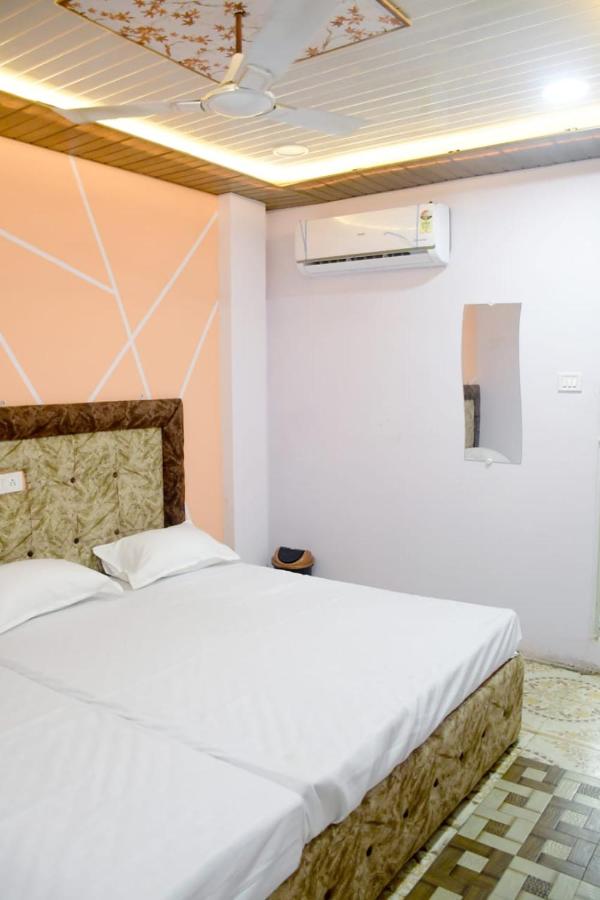 B&B Ujjain - sun guest house - Bed and Breakfast Ujjain