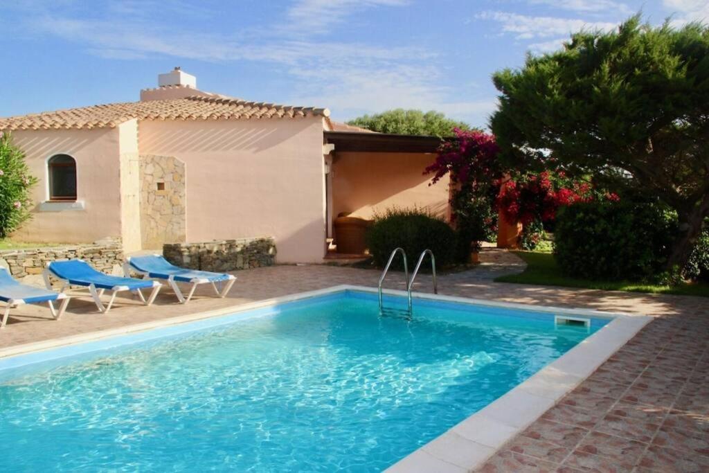 ClickSardegna Villa Regina Stintino sea view with pool and garden - Chambres d'hôtes Cuile Pazzoni