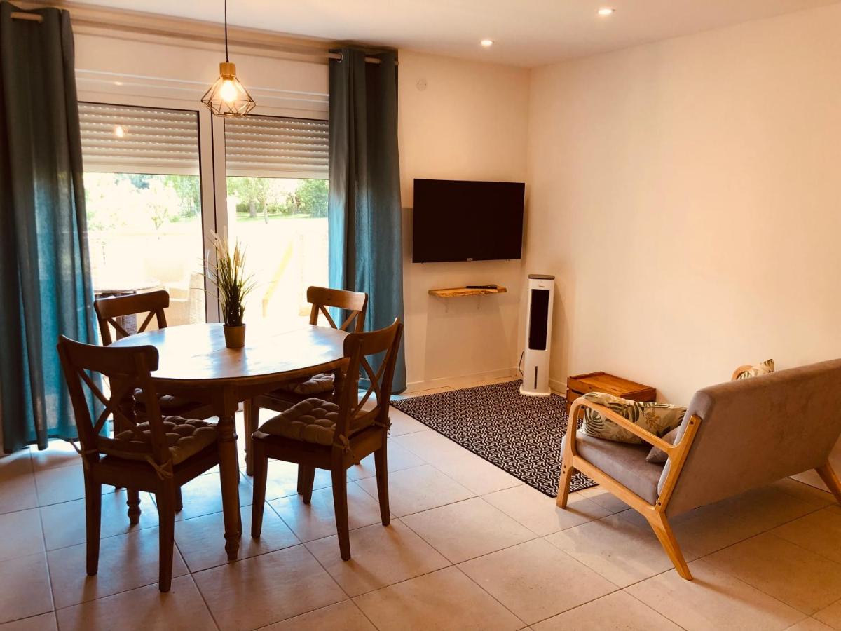 Appartamento con 2 Camere da Letto