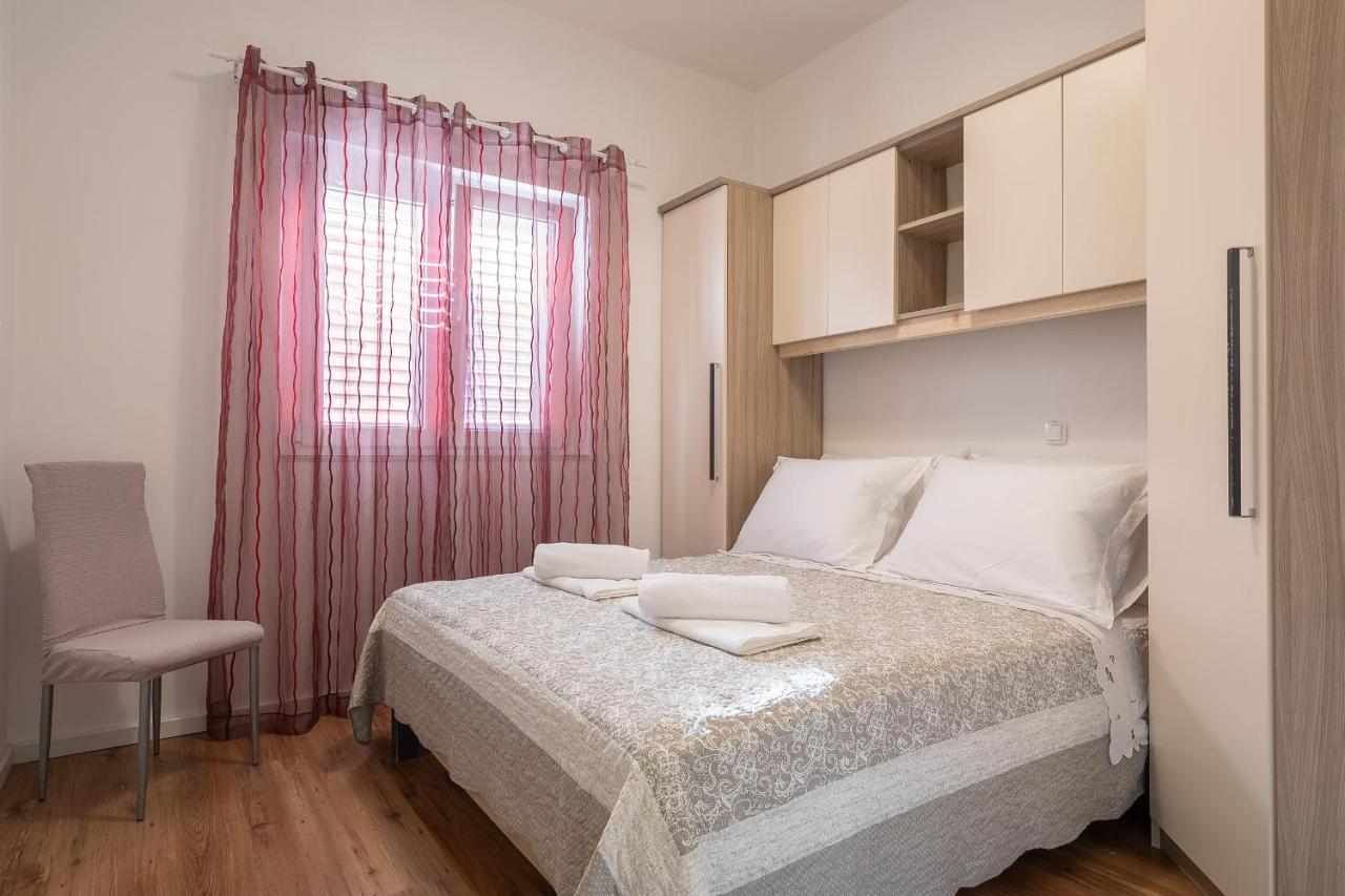 Appartamento con 2 Camere da Letto