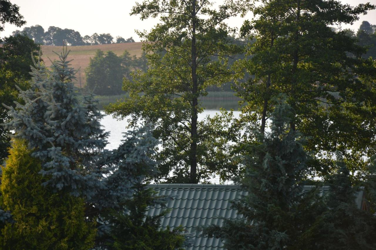 Domek nad jeziorem na mazurach - Ferienwohnung Ryn