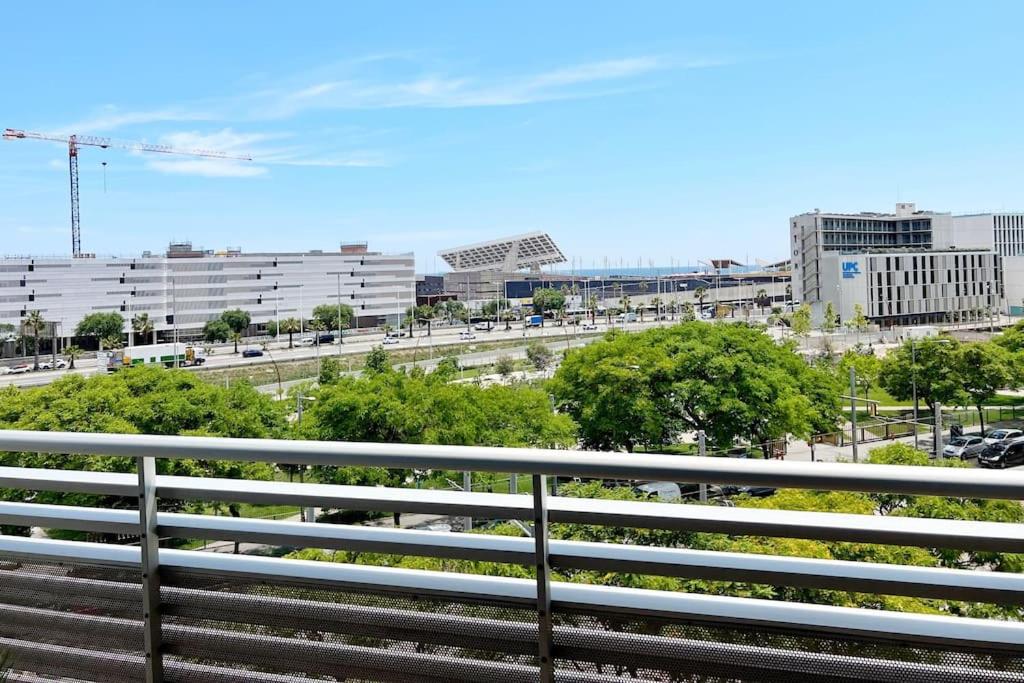 Apartamento de 2 dormitorios con vistas parciales al océano