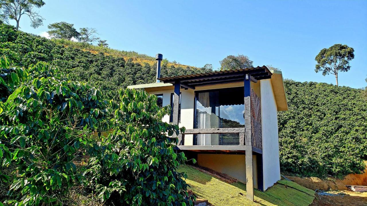 Hospedagem Bangalô Patrimônio da Penha - Bed and Breakfast