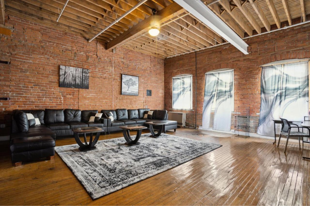 B&B Détroit - Downtown Detroit Loft - Fully equipped & Absolutely Gorgeous theme - Bed and Breakfast Détroit