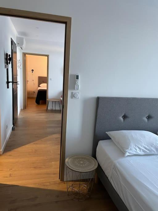 Appartement F3 Corte, centre ville - B&B