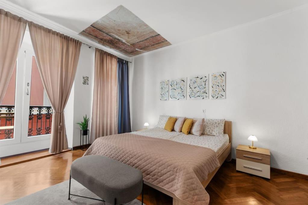 Fresco Residence- apartment in the center of Pula - B&B Pola