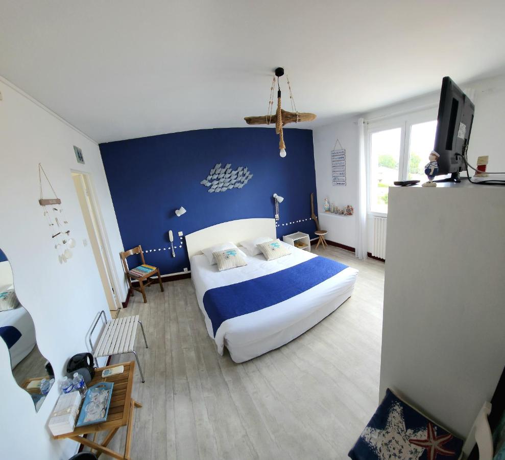Queen Room with Garden View