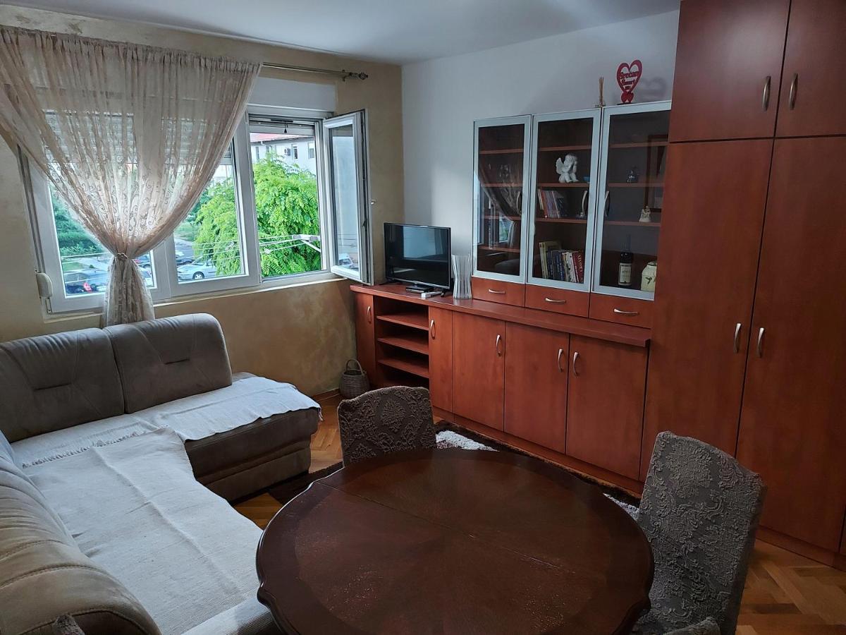 B&B Cetinje - L&L apartment - Bed and Breakfast Cetinje