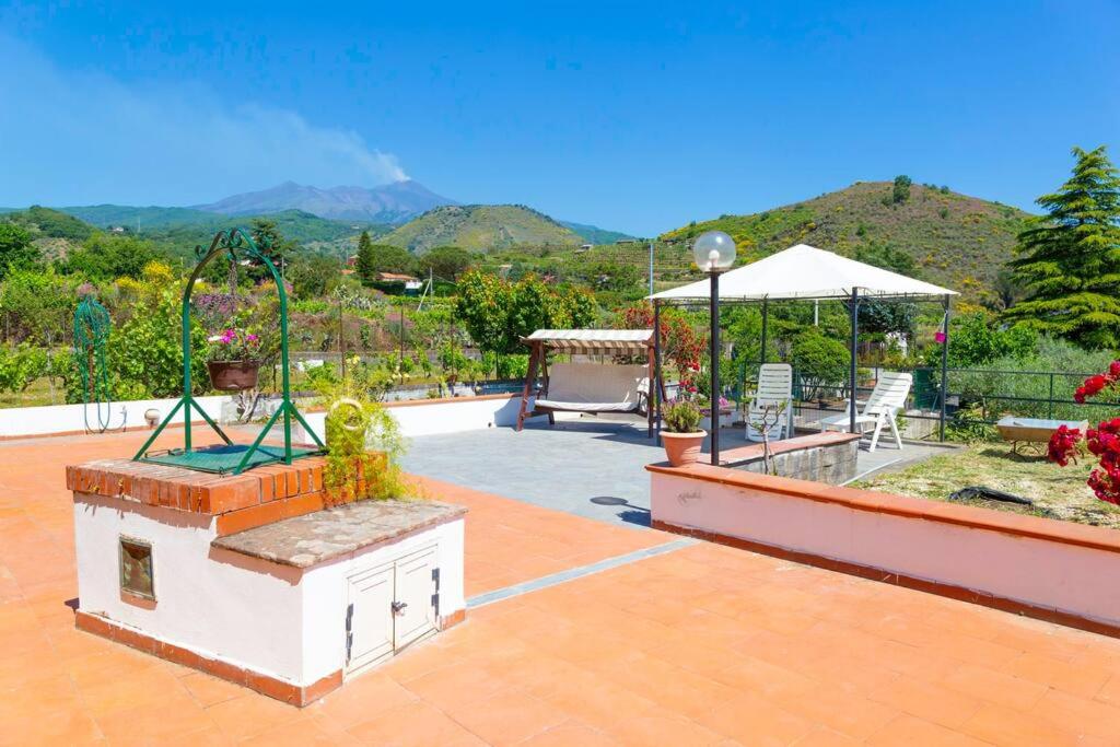 B&B Fleri - L' Etna di Gianlelè - by hitCT - Bed and Breakfast Fleri