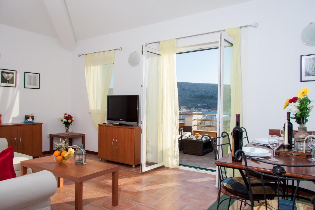 Apartment mit 1 Schlafzimmer, Terrasse und Meerblick