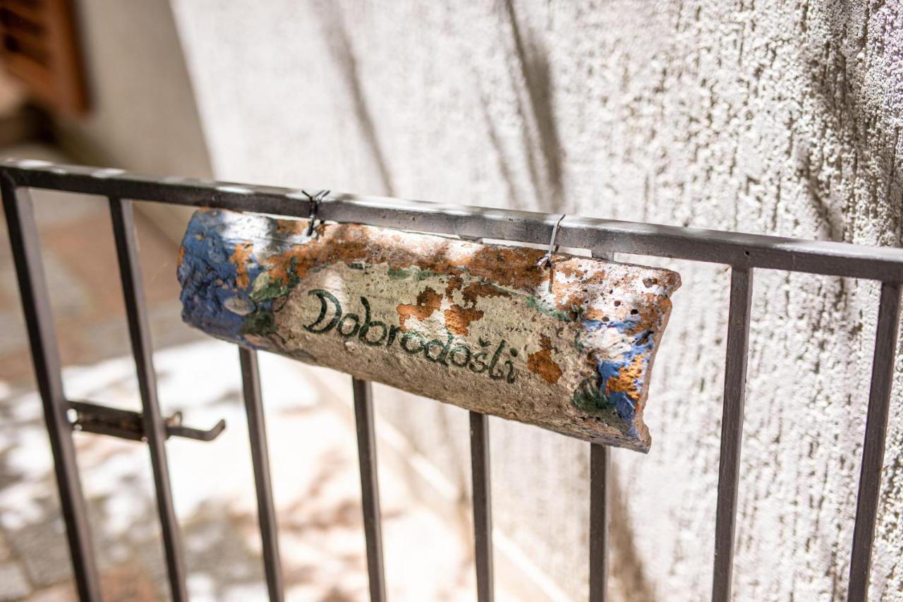 Apartment Lu by EL-PI TOURS - B&B Malinska