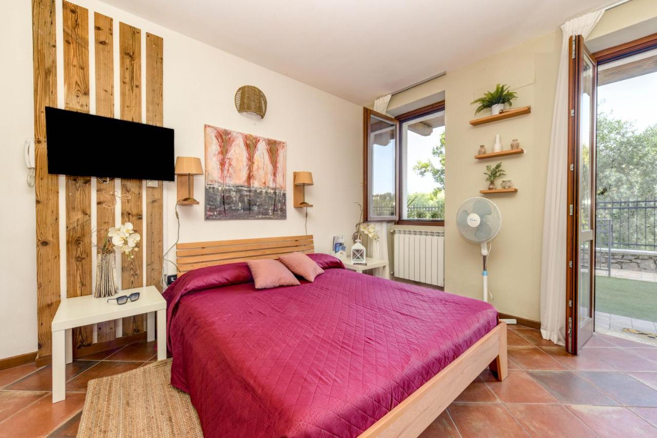 B&B Toscolano-Maderno - ACE Albatros GHH - Bed and Breakfast Toscolano-Maderno