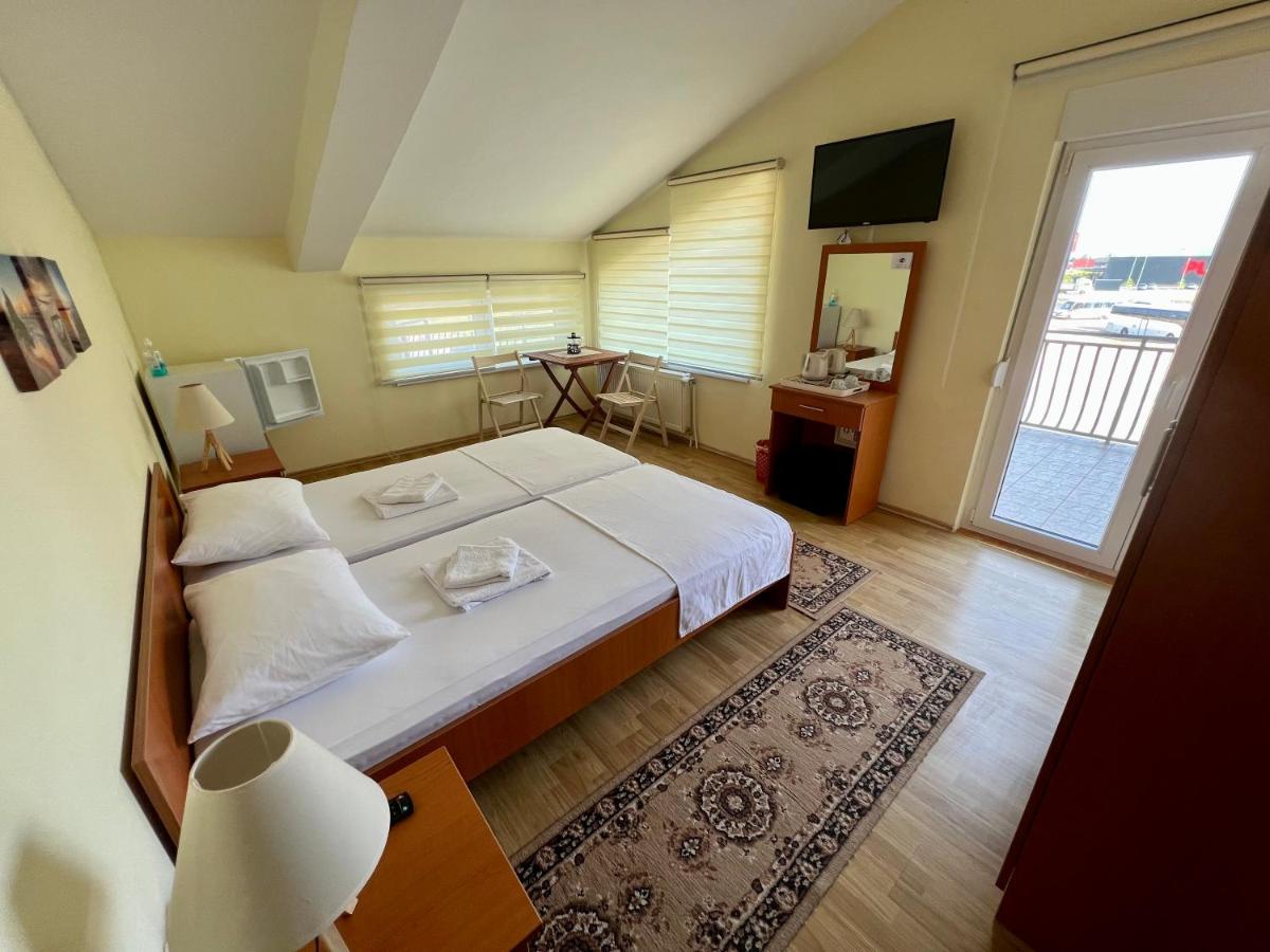 Chambre Double ou Lits Jumeaux avec Balcon