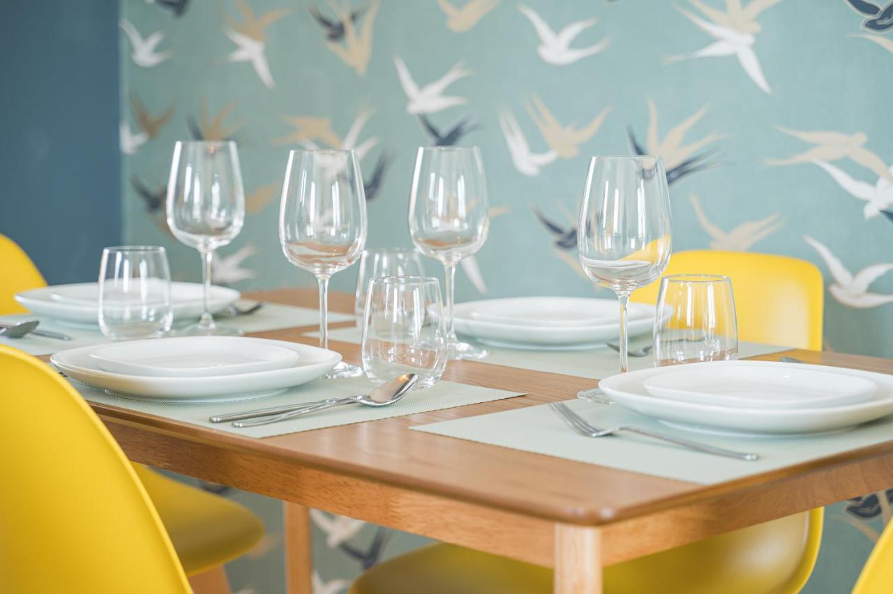 Design-Apartment - Küche - Balkon - Tiefgarage - Ferienwohnung Leinfelden-Echterdingen