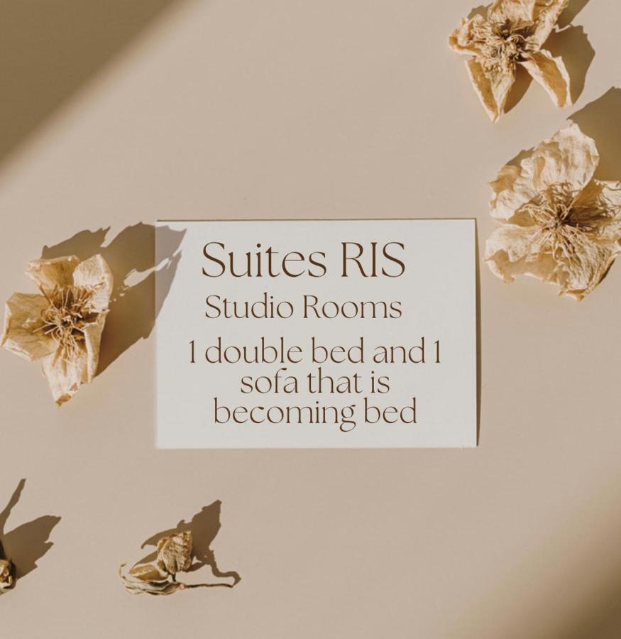 Suites Ris - B&B Nea Peramos