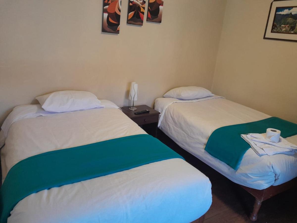Economy Twin Room