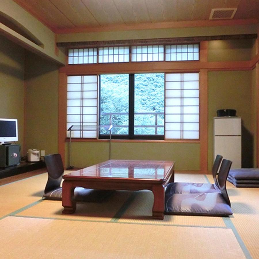 Japanese-Style Quadruple Room