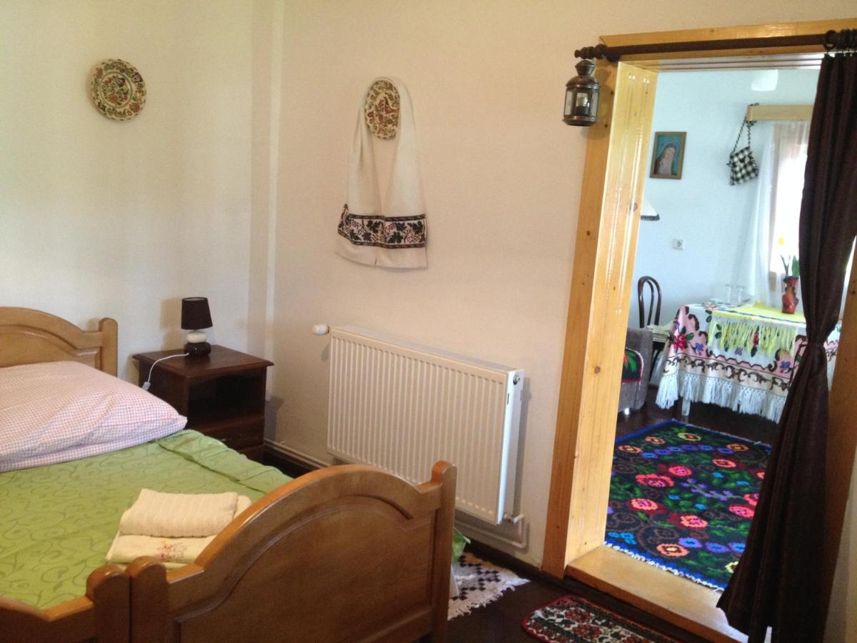 Chambre Familiale avec Salle de Bains Privative