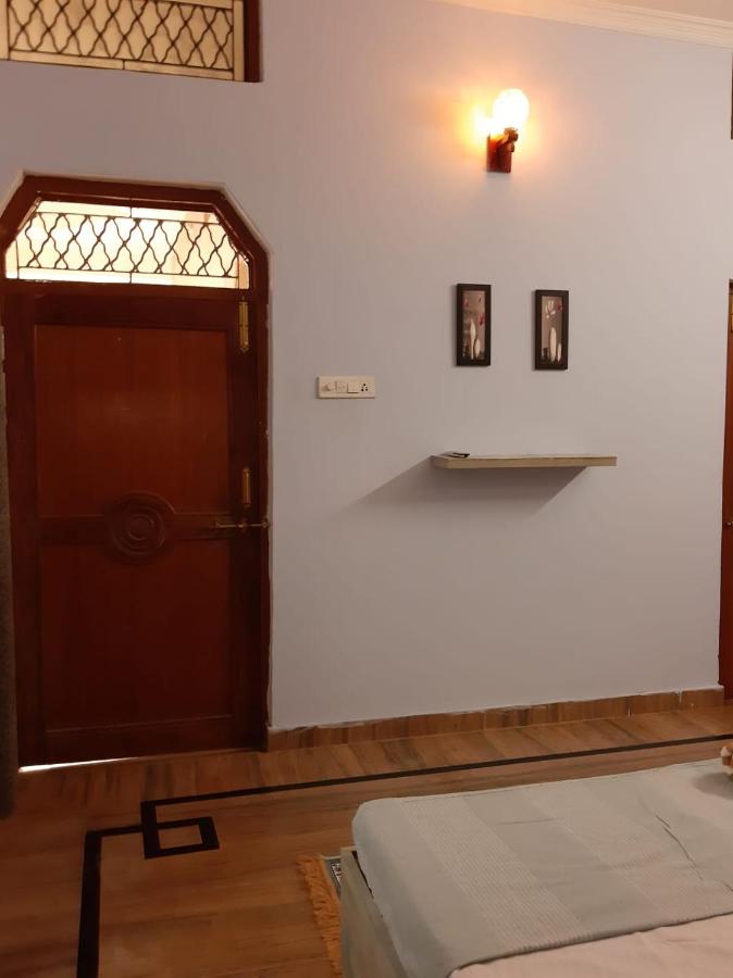 Doppelzimmer mit Balkon