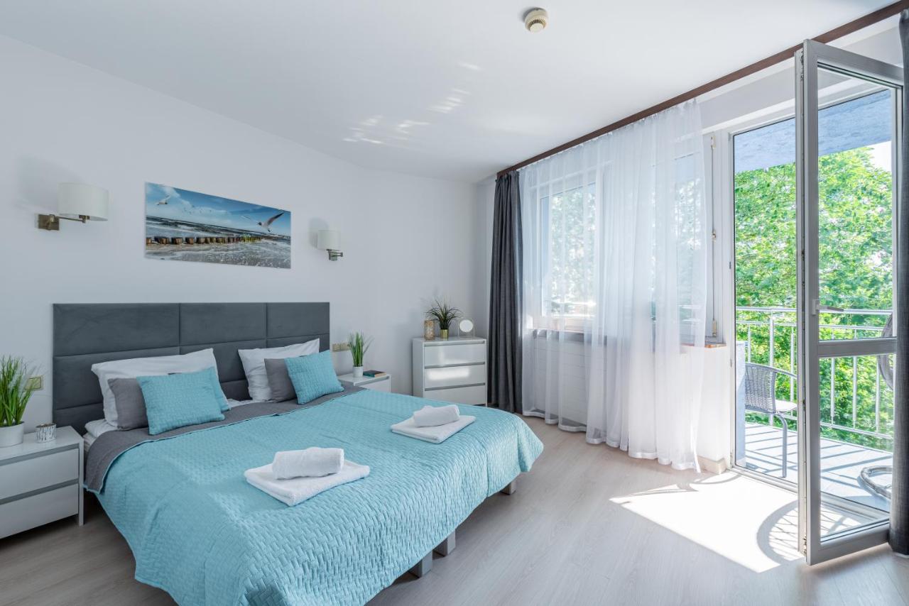 Apartament z balkonem Lazur 250m od morza - Bed and Breakfast Kołobrzeg