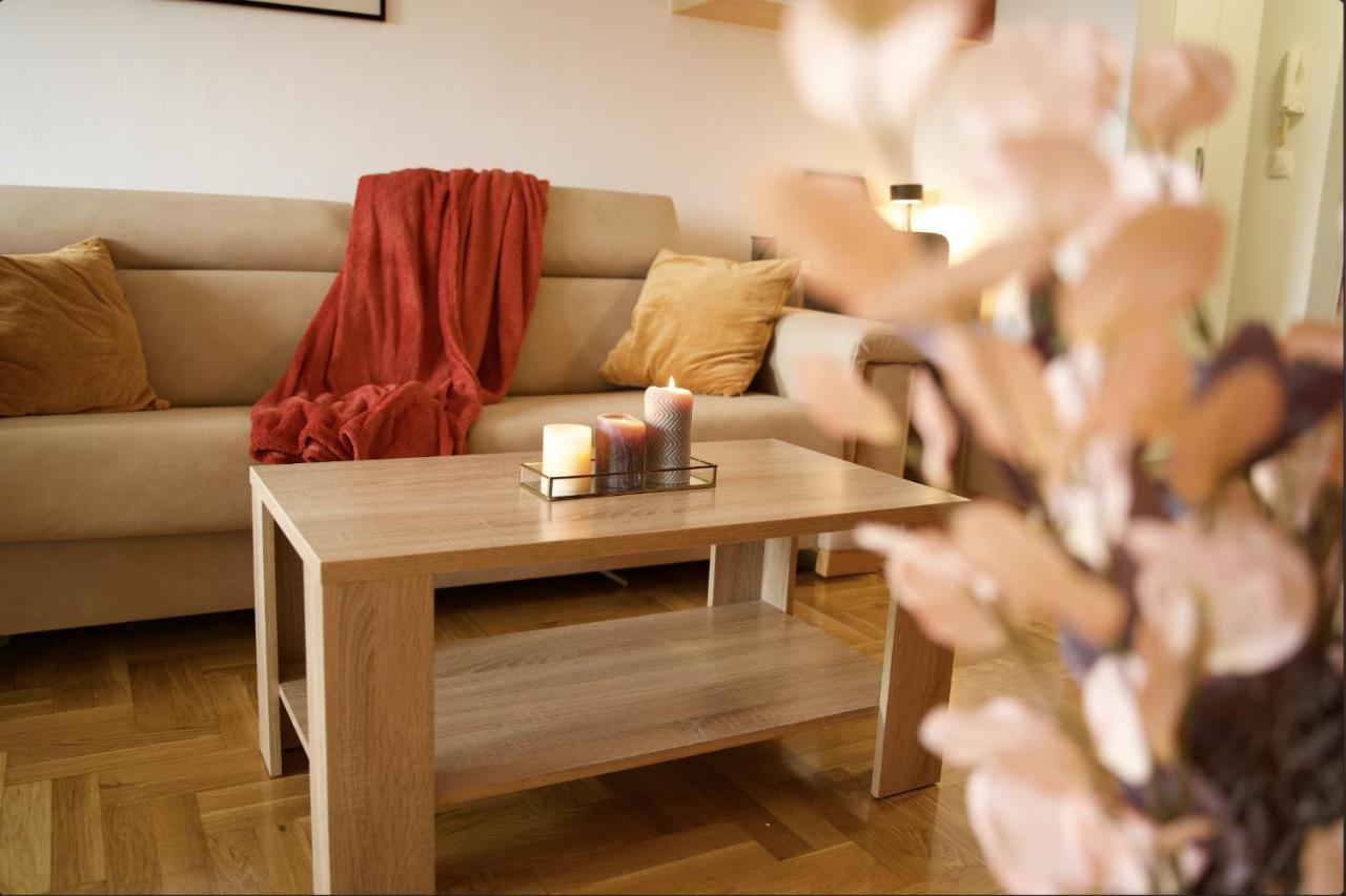 Studio Terracotta Osijek, free parking - B&B Osijek