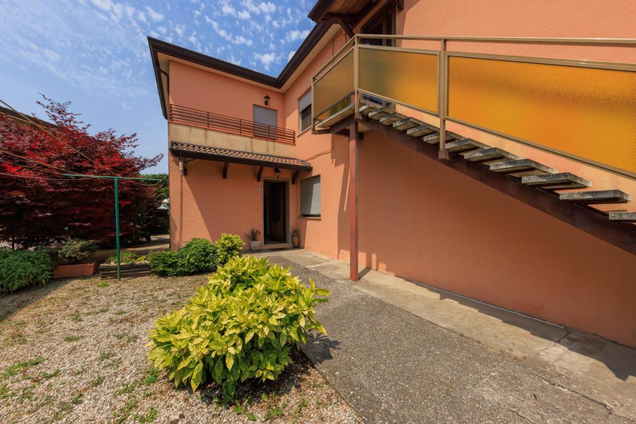 Gate1-MarcoPoloAirport-3 Camere da letto-Wifi-Netflix-15' da Venezia - Chambres d'hôtes Tessera