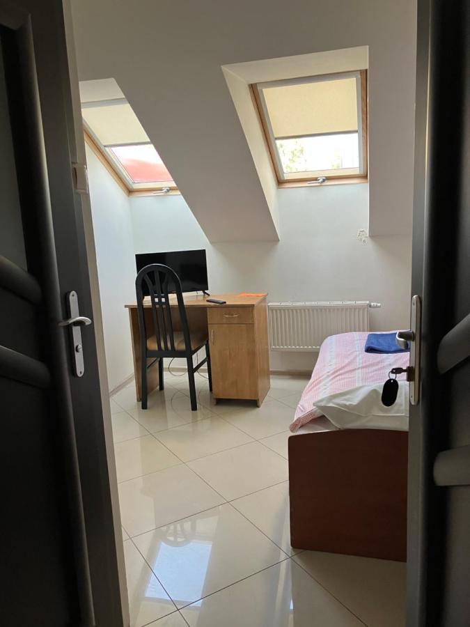 Small Single Room