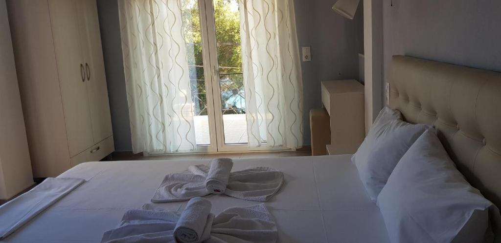 Studio with Sea View