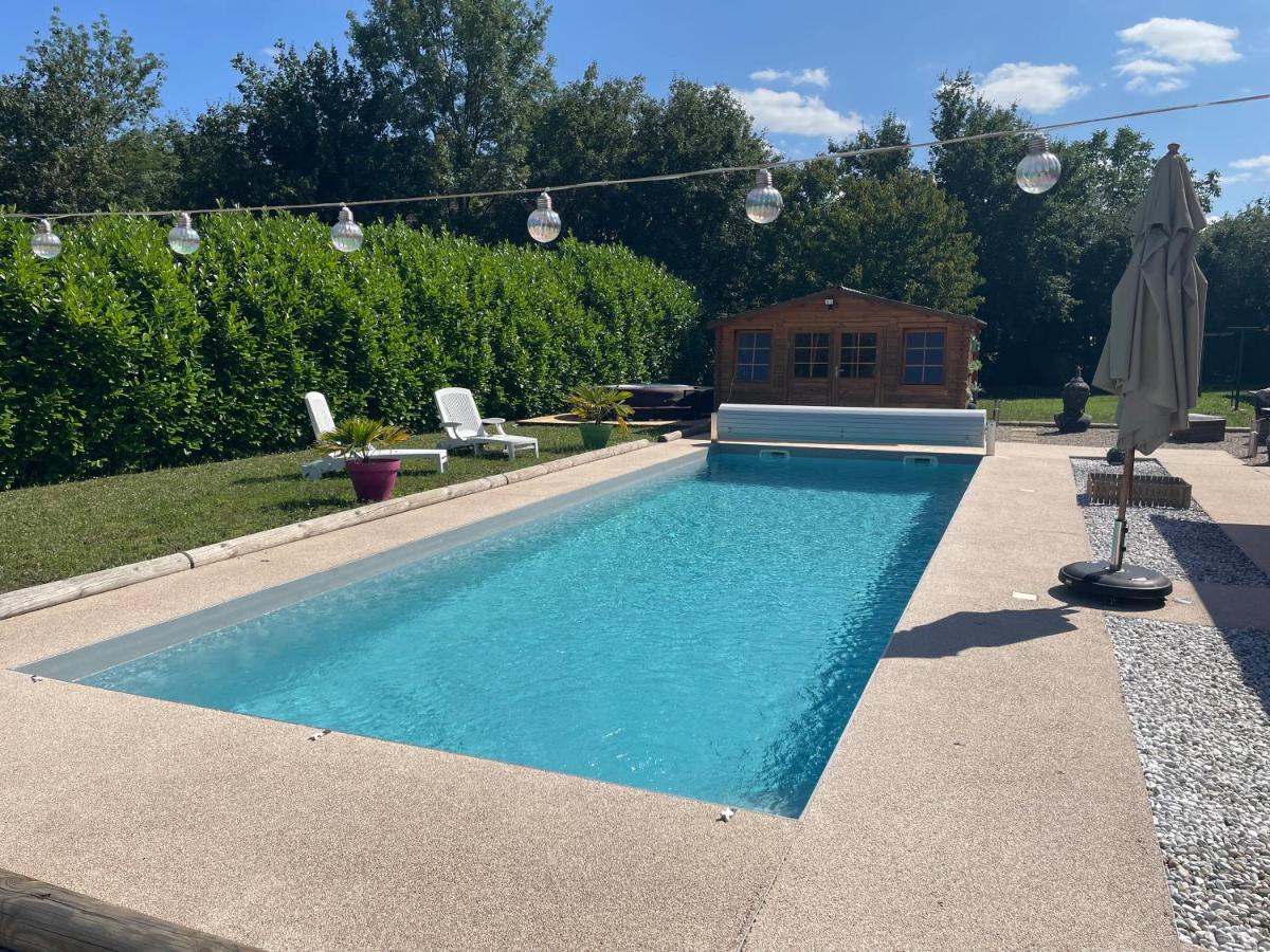 Le Double C - B&B Saint-Victor-de-Morestel