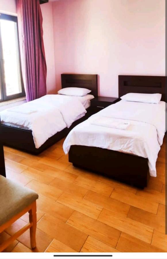 Apartamento de 2 dormitorios
