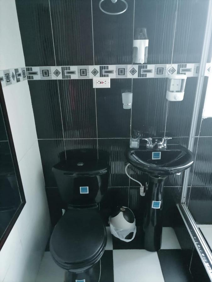 Vierpersoonskamer met Eigen Badkamer