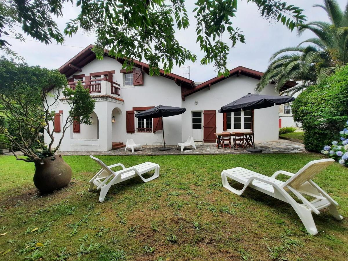 Maison calme avec grand extérieur, proche centre et océan, idéale famille/amis - FR-1-239-860 - B&B Anglet