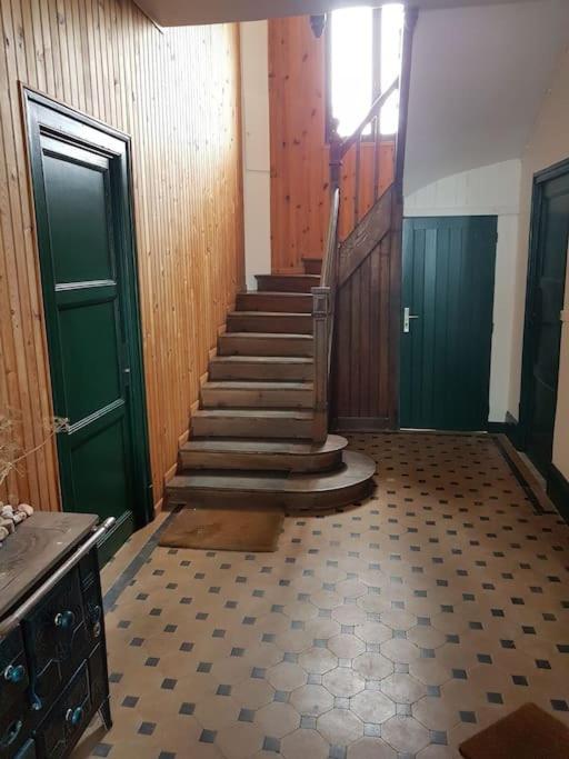 vue sur Mer " VILLA DES MOUETTES " les pieds dans l eau - B&B