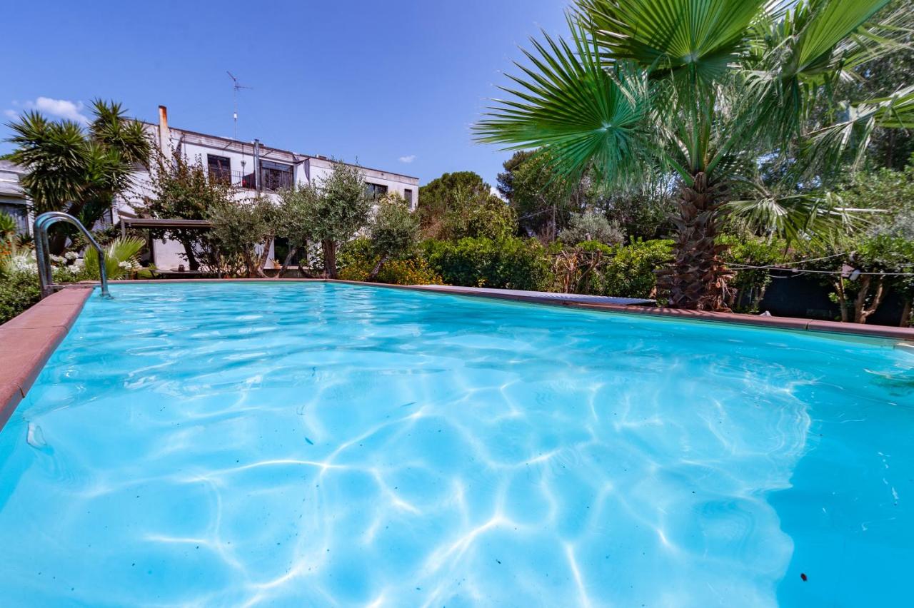 B&B Lecce - Villa Olivia pool tennis spa - B - Bed and Breakfast Lecce