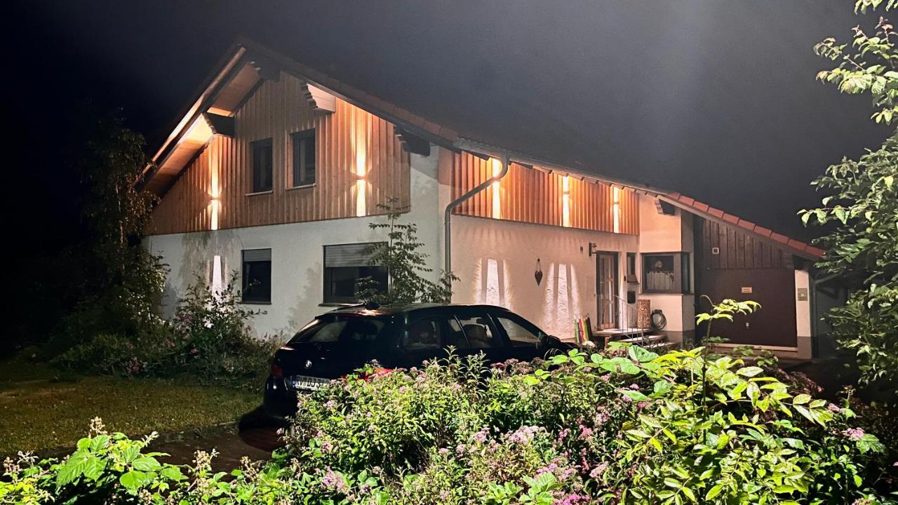 Ferienwohnungen mama ELVA - B&B Leutkirch