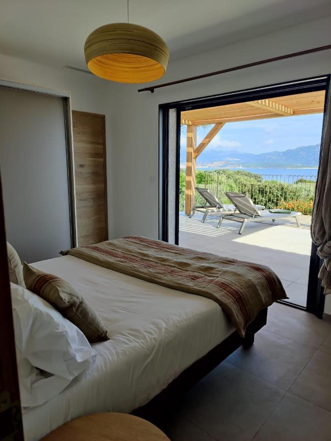 Four-Bedroom Villa with Private Pool - Maio