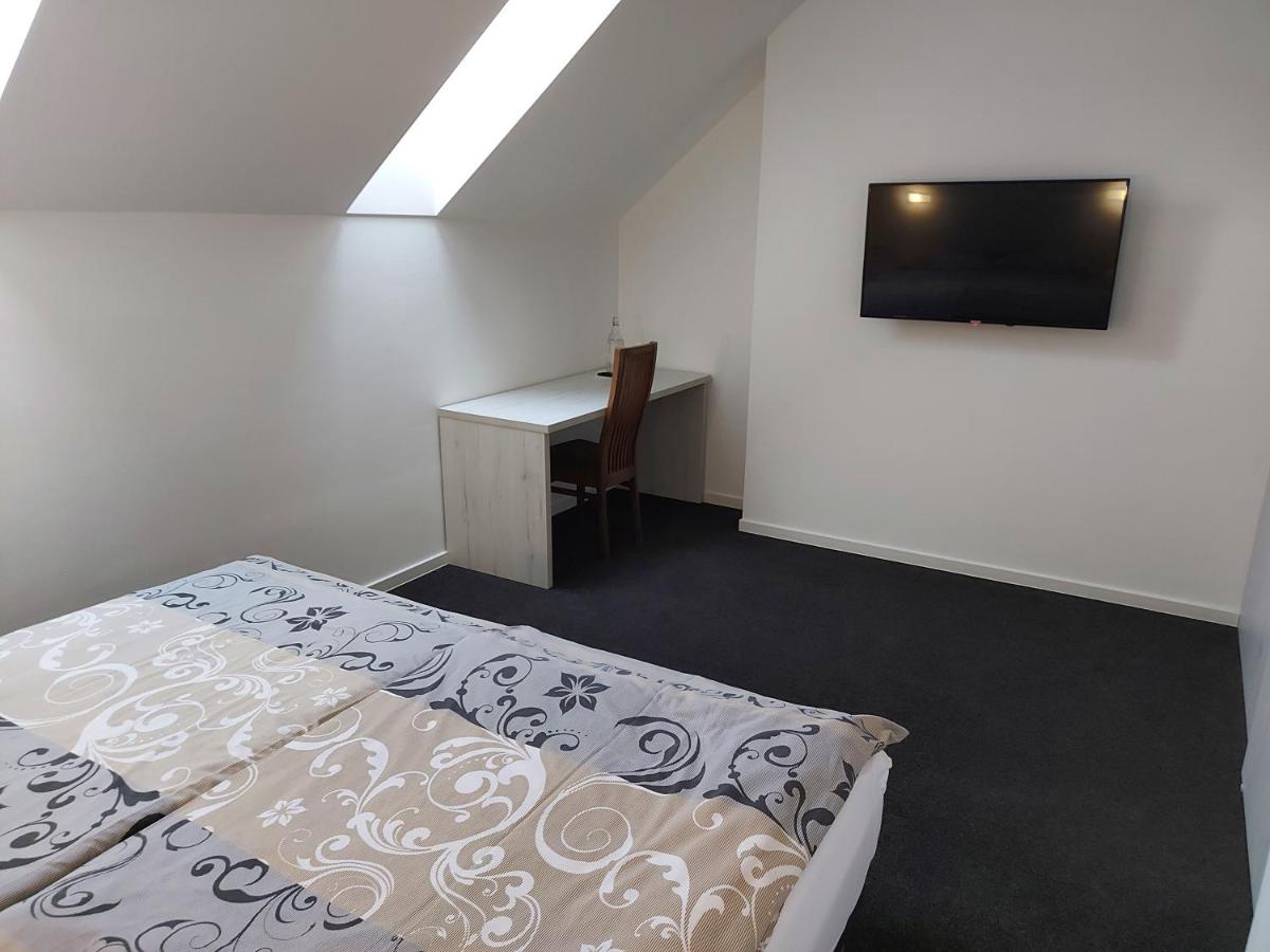 Luxe Kamer met 1 of 2 Bedden en Balkon
