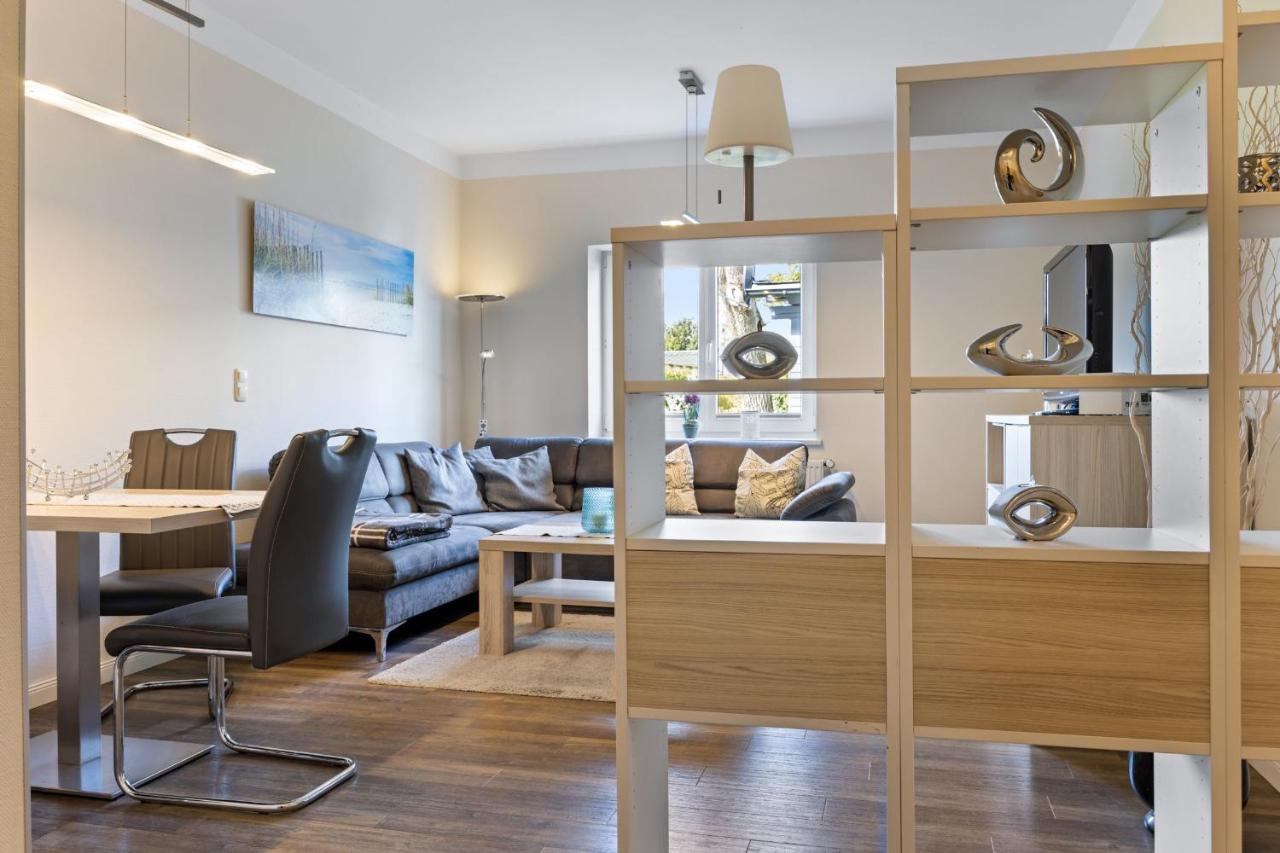 One-Bedroom Apartment with Terrace