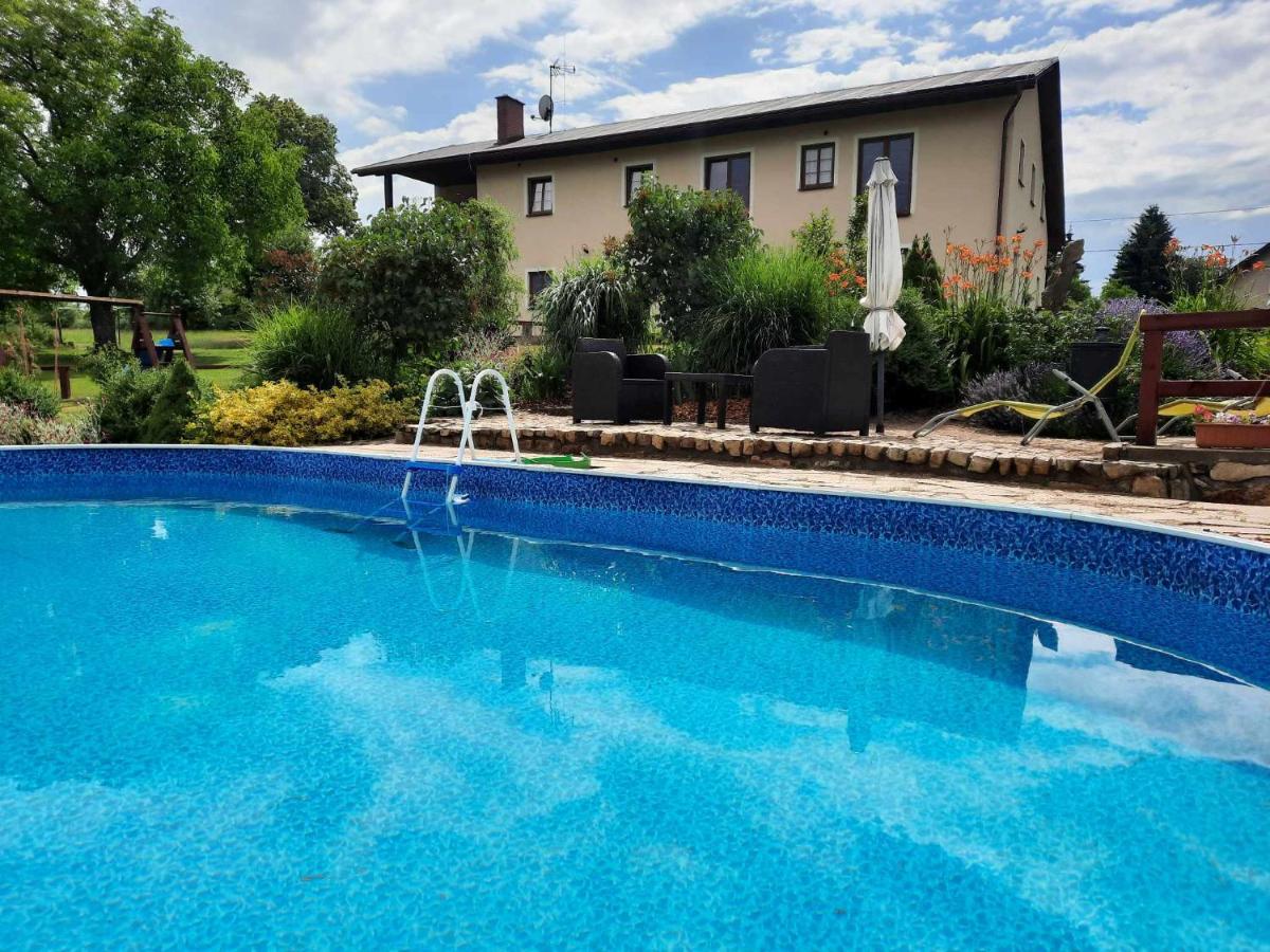 Guest House Starý Sedloňov - Ferienwohnung Trautenau