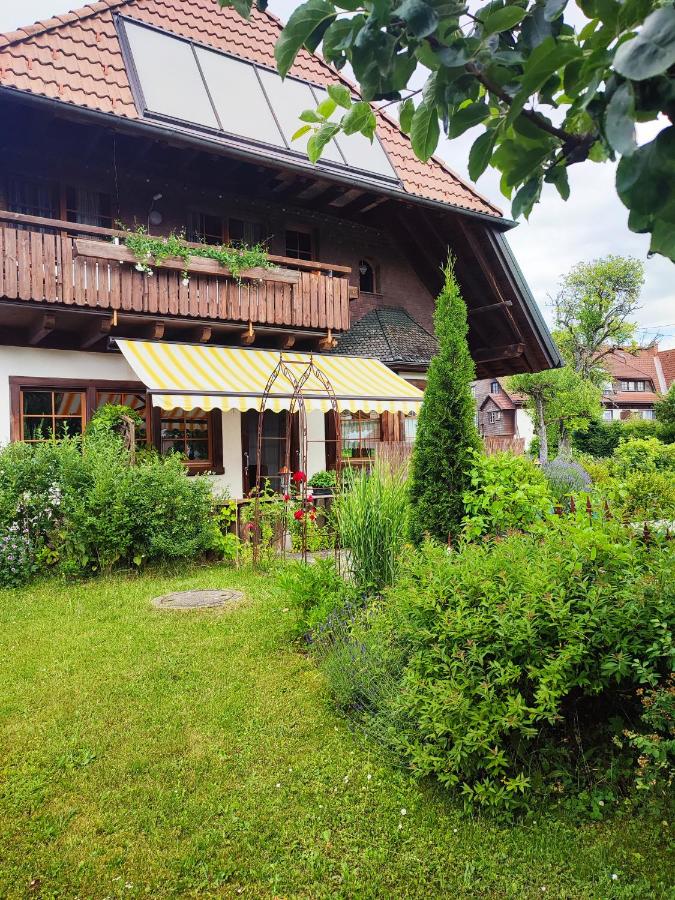 B&B Löffingen - Ferienwohnung Hasenfratz - Bed and Breakfast Löffingen