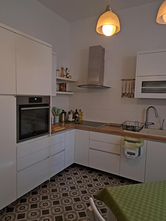 Camera Doppia con Letti Singoli con Bagno Privato Esterno 