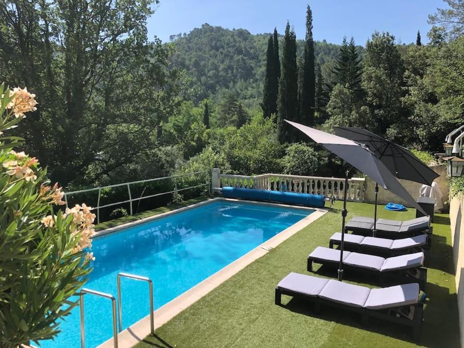 Villa piscine 30 minutes de Nice - Ferienwohnung Le Broc
