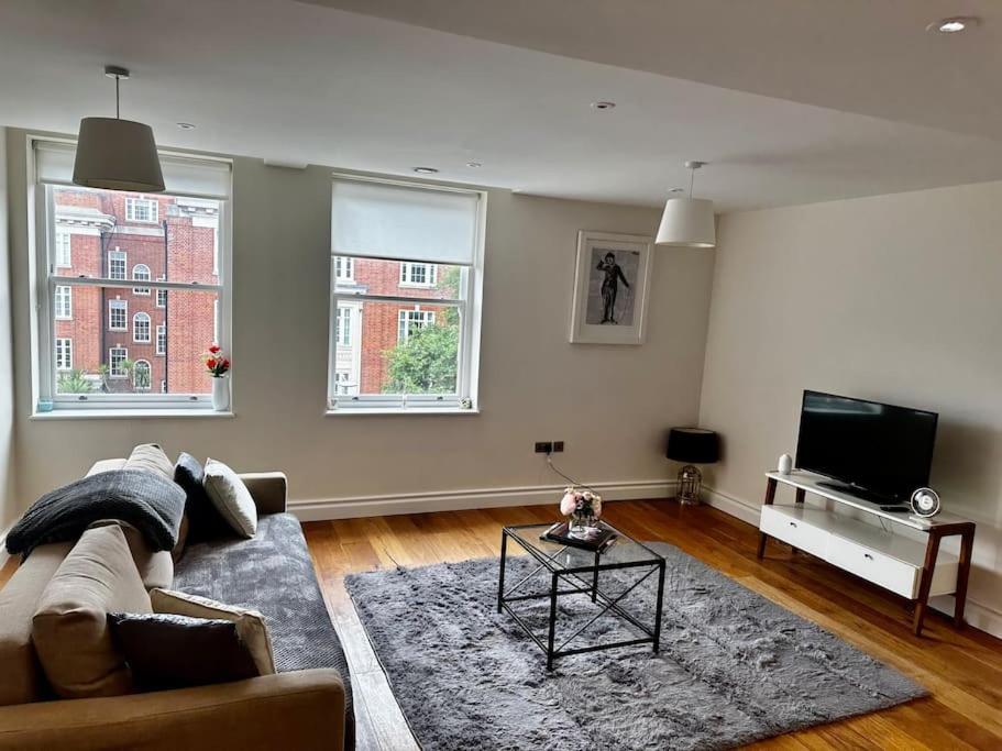 B&B Londen - Modern 1bedflat Kensington - Bed and Breakfast Londen