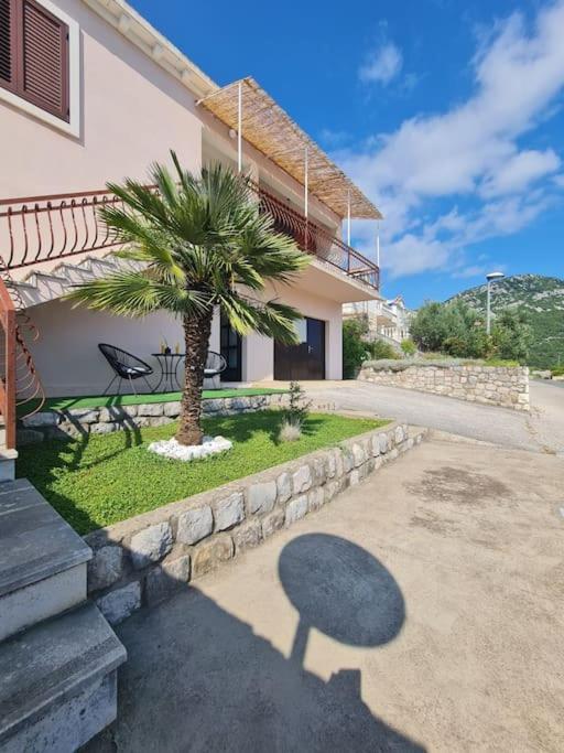 Ston apartment Sagittarius - Chambres d’hôtes