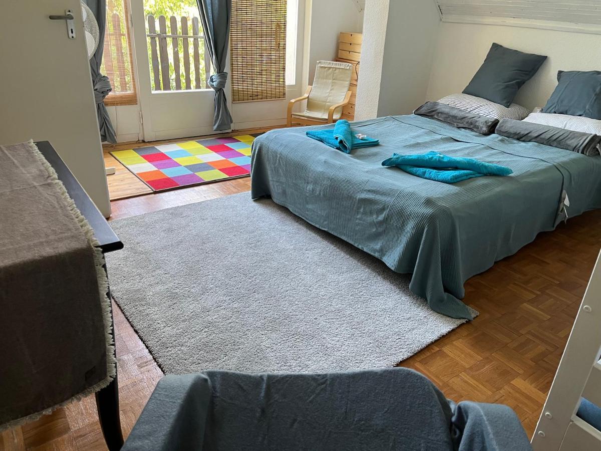 Hegyi Nyaraló Balatonszemes - B&B Balatonszemes