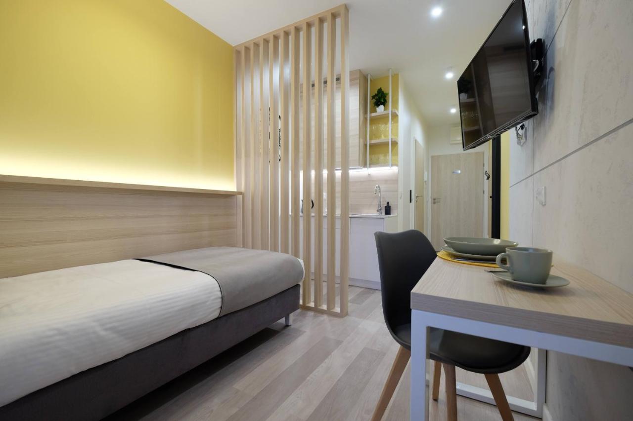 Studio with Balcony
