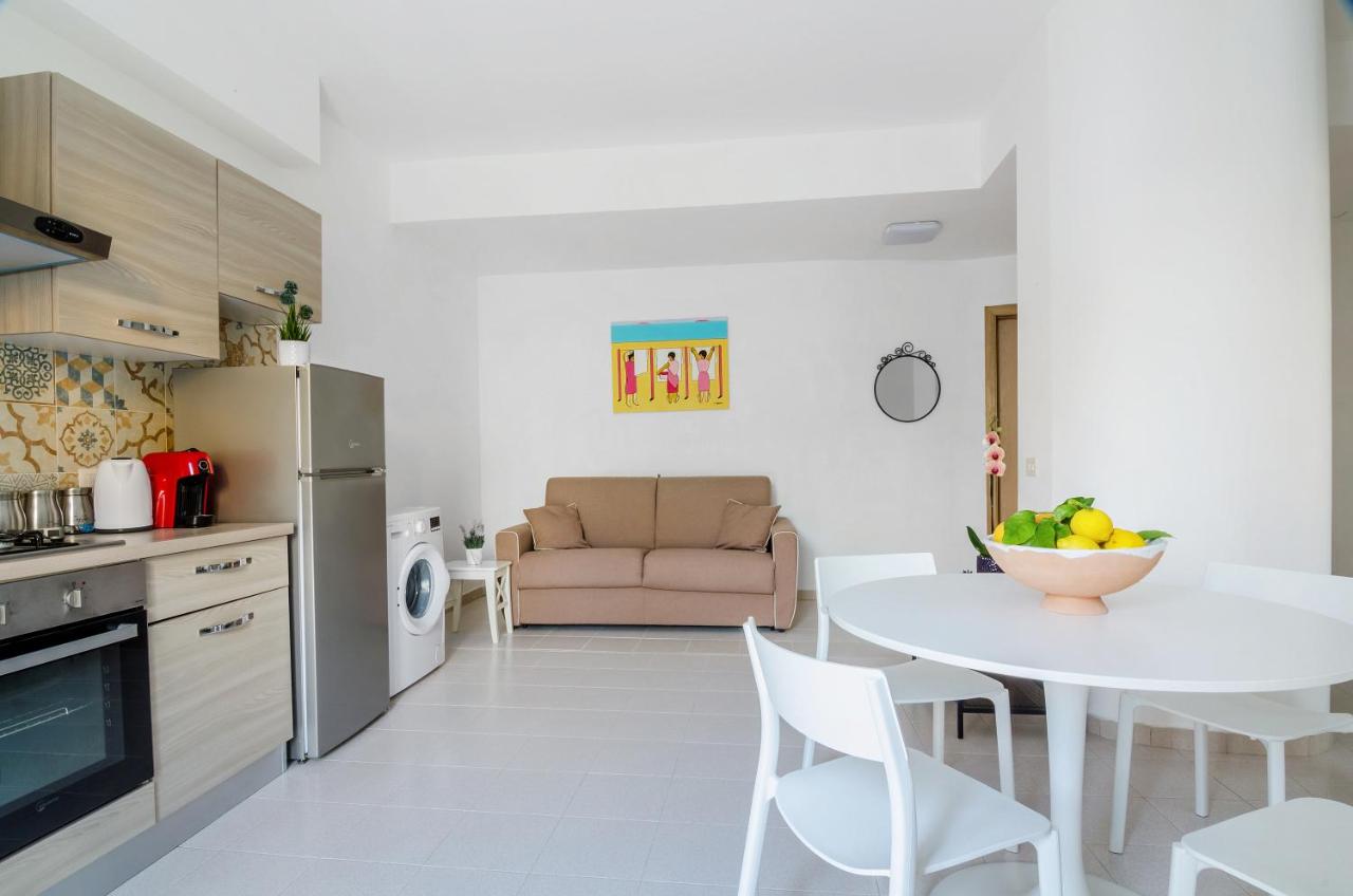 One-Bedroom House with Partial Sea View