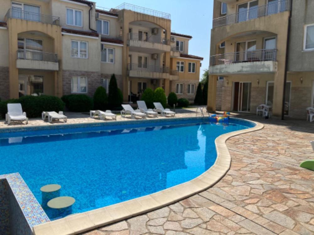 Holiday Apartments 4 Bozhurets Kavarna Bulgaria - B&B